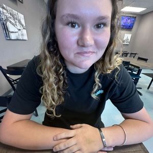 Meet your Posher, Jaysie